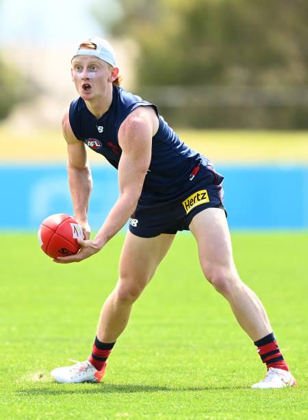 jake-bowey-of-the-demons-handballs-during-a-melbourne-demons-afl-at-picture-id1357367652.jpg