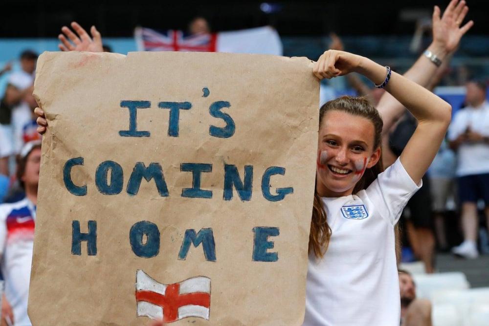 three-lions.thumb.jpg.2d2b2c1adc7608b848197a7a6f59ad95.jpg