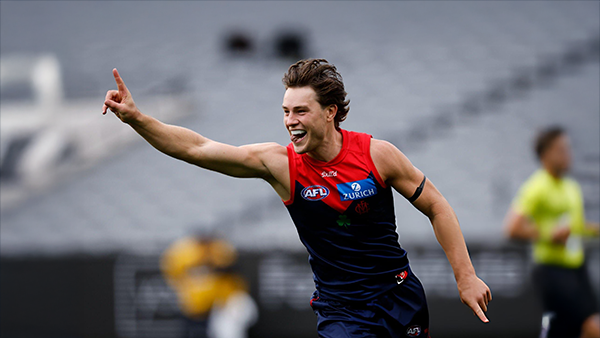 2025 Player Reviews: #32 Tom Sparrow